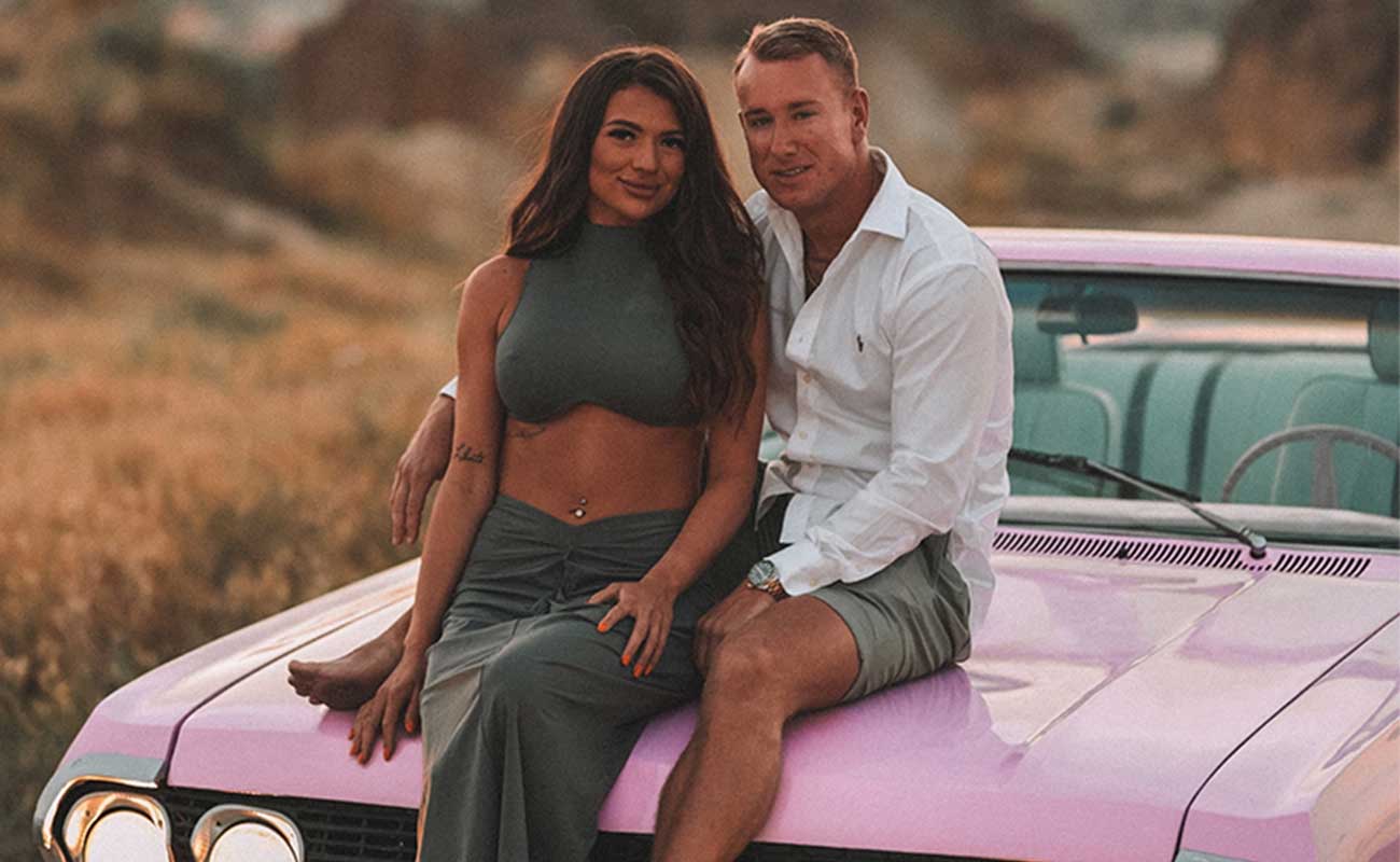 PHOTO SHOOT OF CLASSIC RIDE